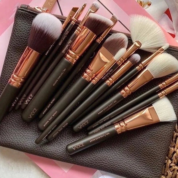 Zoeva 15pc brush set limited Variant with storage Bag